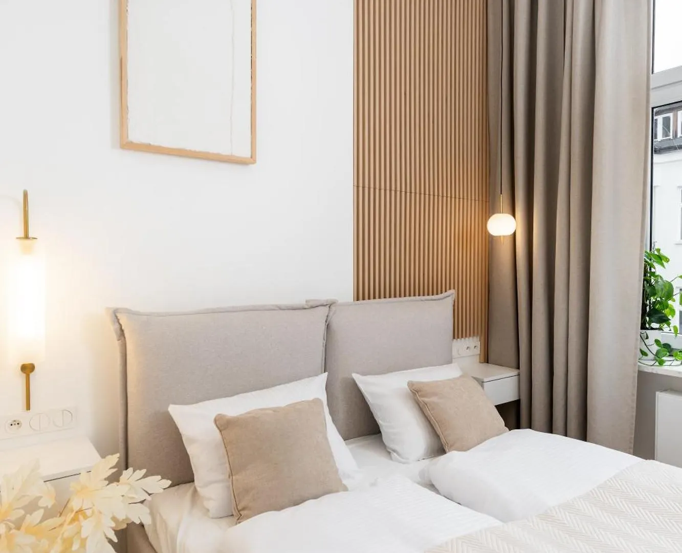 Apartment The Champagne Suite City Center Warsaw Poland